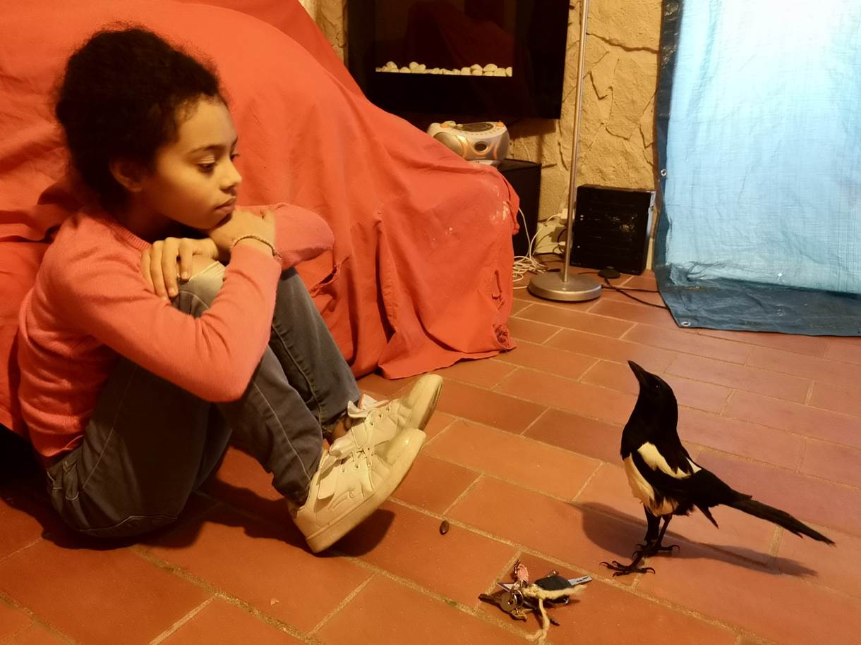 Une image contenant personne, assis, garon, petit

Description gnre automatiquement